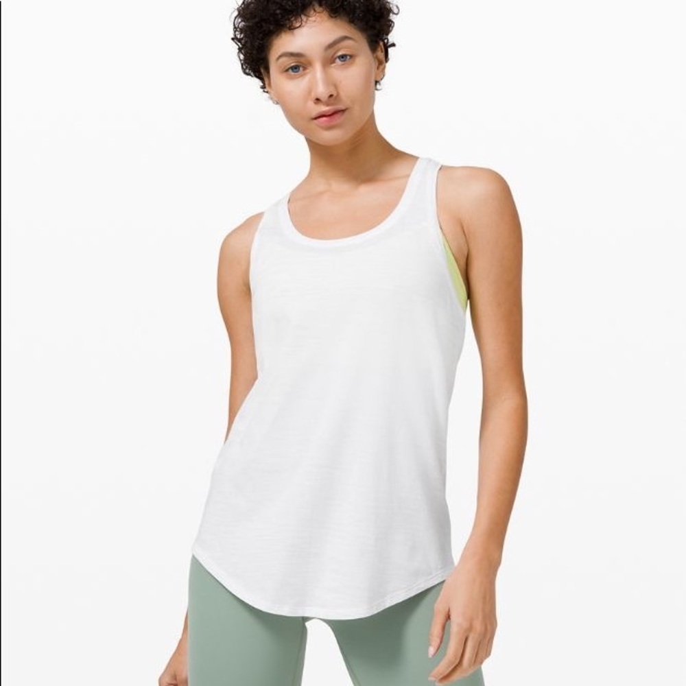 Lululemon love tank pleated. Golden yellow. Size 4.